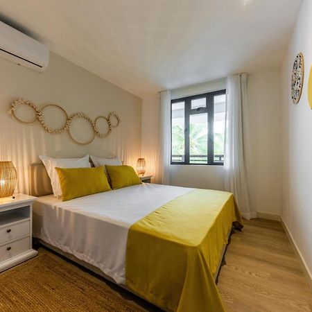 Les Cerisiers Beach Residence, Cosy And Modern 3 Bedroom Apartment Located 50 Metres From The Beach And From All Amenities And Restaurants On The Coastal Road Flic-en-Flacq Kültér fotó