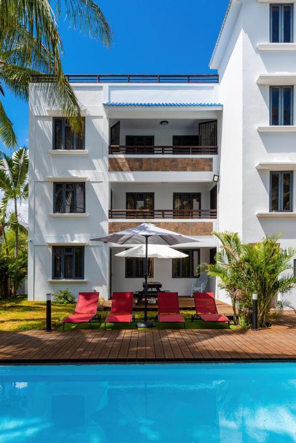 Les Cerisiers Beach Residence, Cosy And Modern 3 Bedroom Apartment Located 50 Metres From The Beach And From All Amenities And Restaurants On The Coastal Road Flic-en-Flacq Kültér fotó