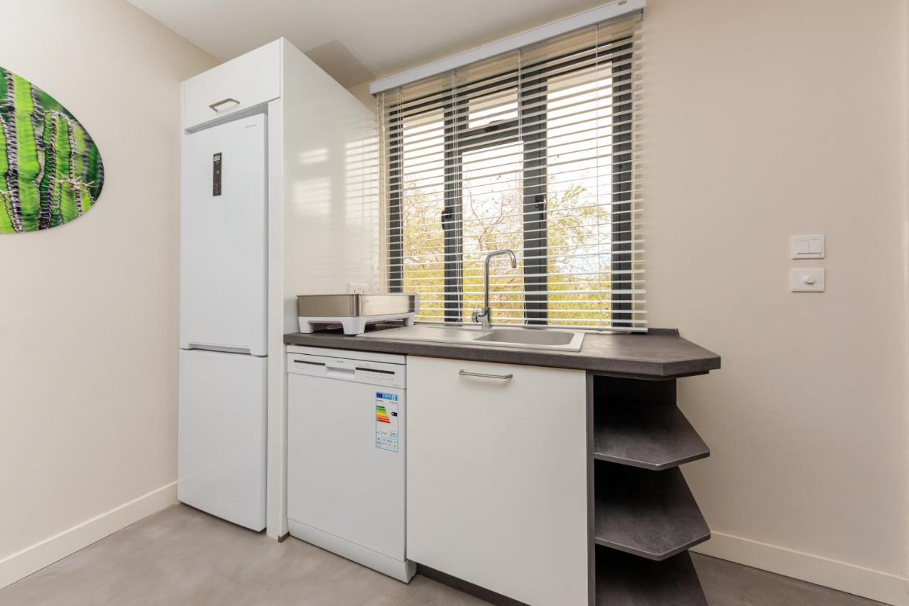 Les Cerisiers Beach Residence, Cosy And Modern 3 Bedroom Apartment Located 50 Metres From The Beach And From All Amenities And Restaurants On The Coastal Road Flic-en-Flacq Kültér fotó